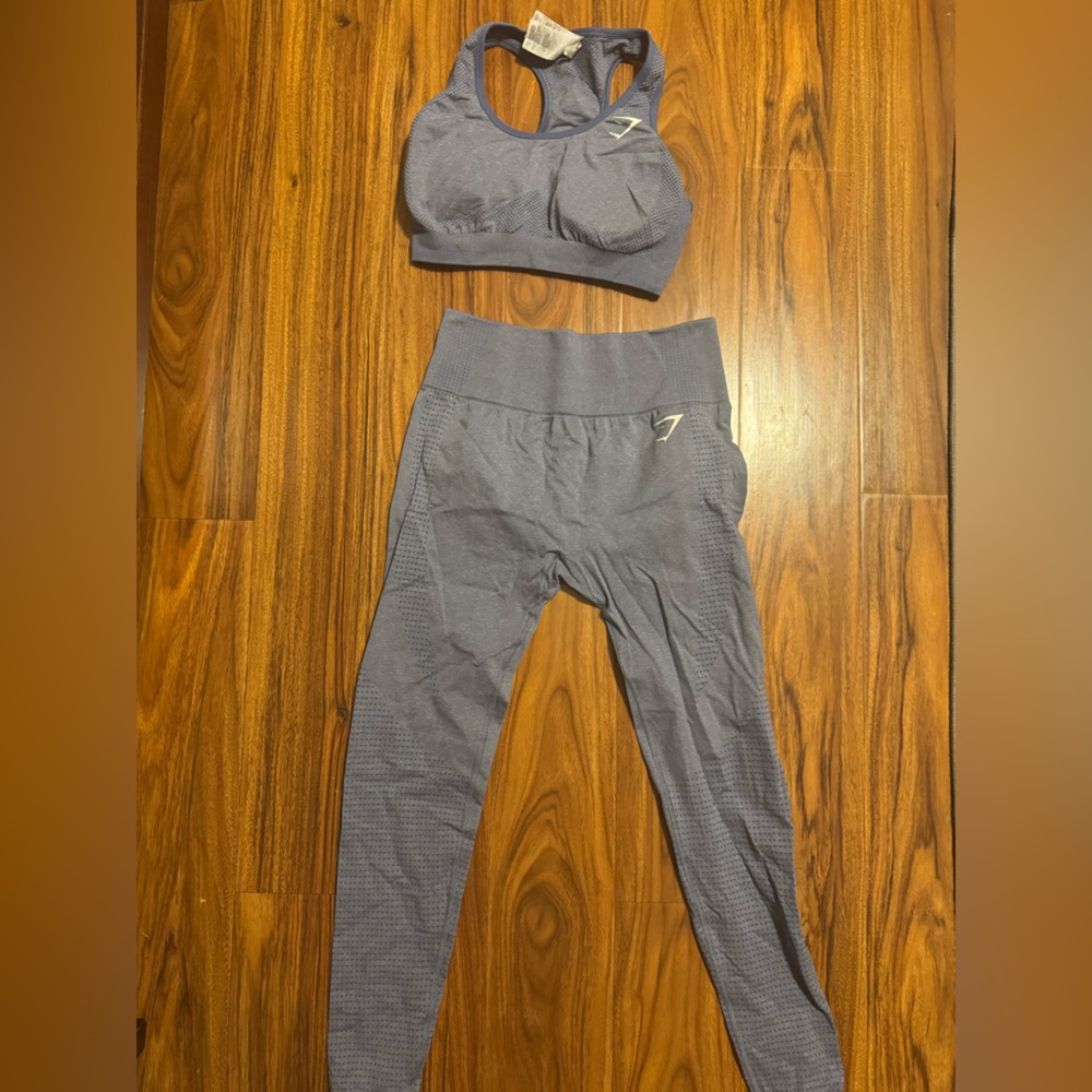 Gymshark leggings and sports bra set